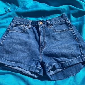 American eagle mom shorts